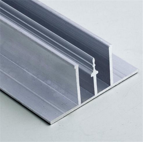 中国板材十大名牌富士龙板材提醒选购天花板的注意事项