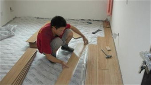 板材品牌富士龙板材教您复合木地板施工方法